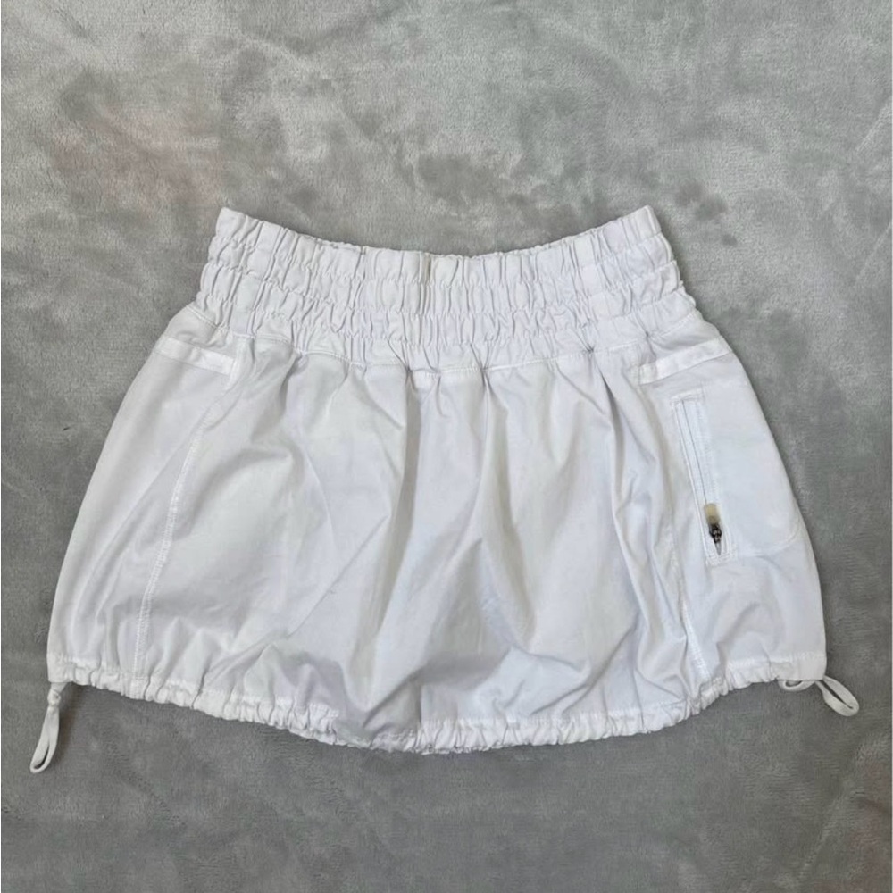 lululemon Varsity Pleated Skirt - White - Small